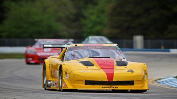 Tony Ave leads the way during first practice at Sebring